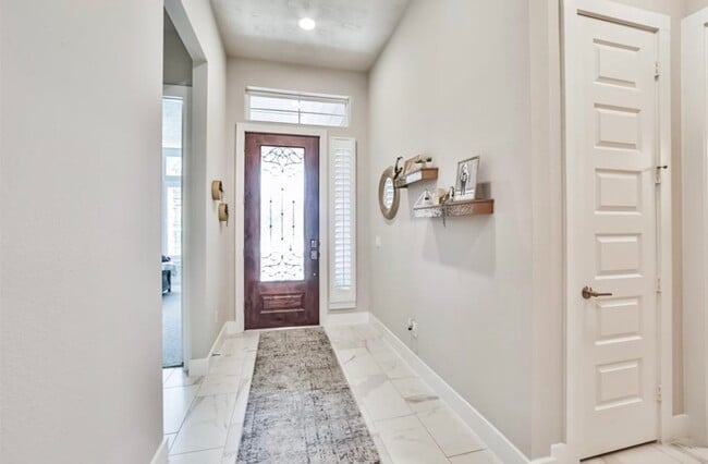 Photo - 13219 S Salmon River Cir
