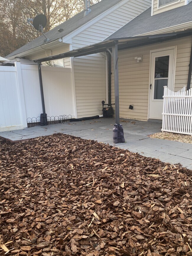 Photo - 1522 Harpers Inlet Dr