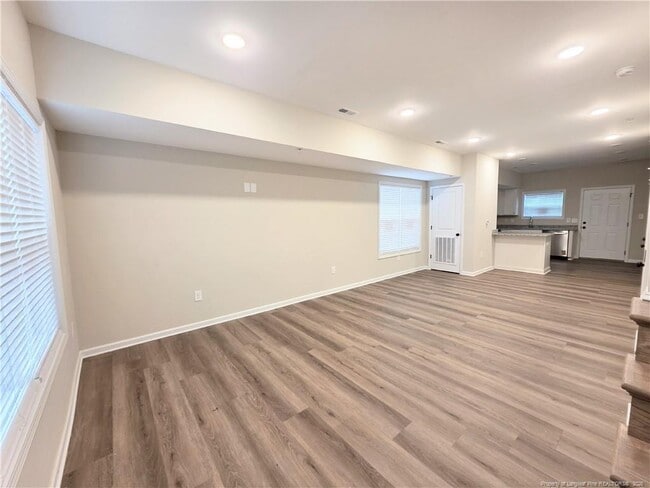 Photo - 1511 Fort Bragg Rd