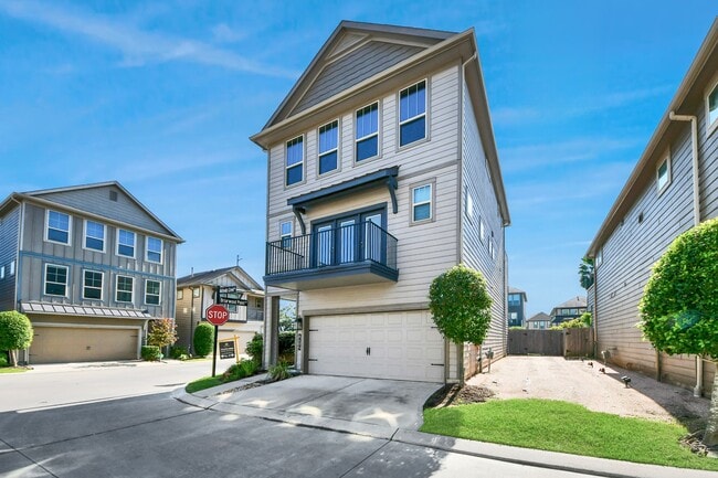 Photo - 8605 Hollyoaks Creek Ln