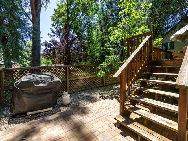 Photo - 19571 Chaffee Cir