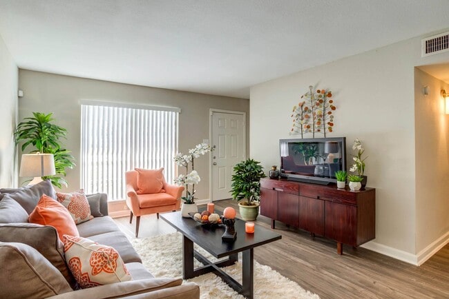 Photo - The Reserve at City Center North