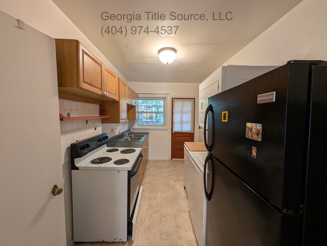 Photo - 211 Garden Ln Unit B