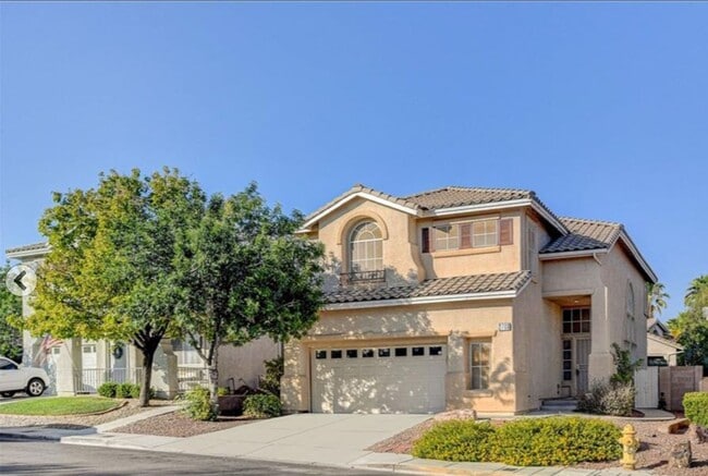 Building Photo - Large 5 Bed Summerlin Home