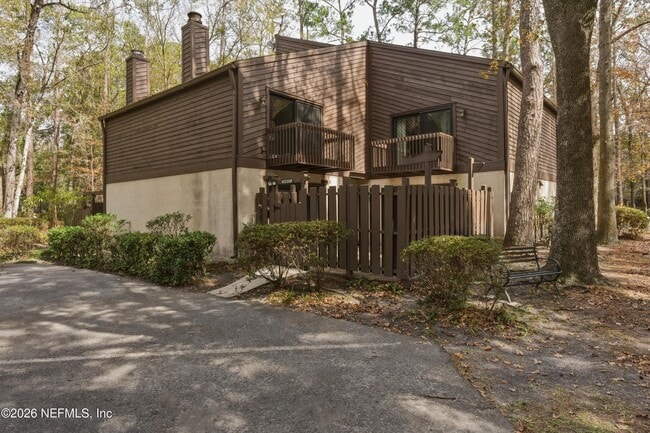 Photo - 10407 Big Tree Cir W