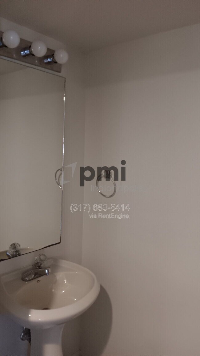 Photo - 3465 S Oaklawn Cir