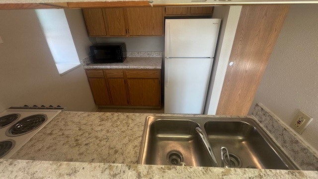 225 E High St Unit 203