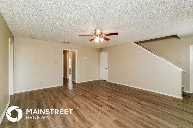 Photo - 5311 Peppermint Ln