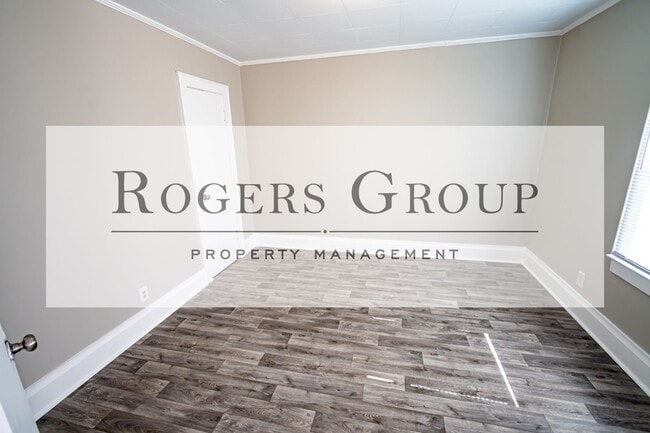 Photo - #391*** - 118-126 Clark St. Duplex Unidad 126 S. Clark St