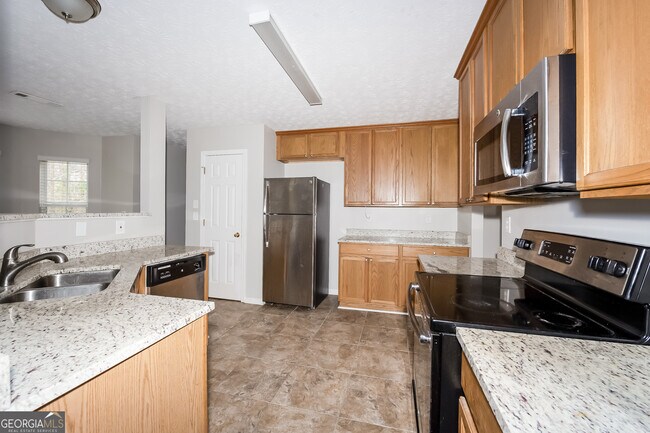 Photo - 70 Fairwoods Ct