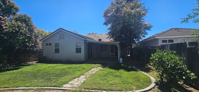 Photo - 5796 Bridgecross Dr