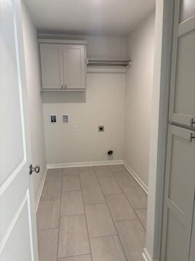 Photo - First month Free! NEW NEW NEW!