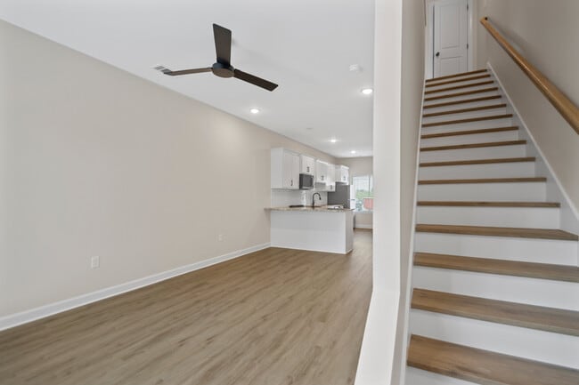 Photo - 716 N Olive St