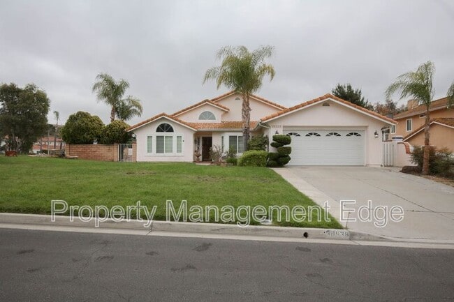 Building Photo - 30538 Colina Verde St