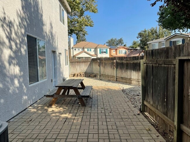 Photo - 1022 Trinita Terrace