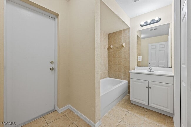 Building Photo - 3733 16th St W Rental