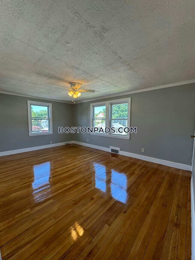 Photo - 11 New Acre Rd Apartments Unit 2