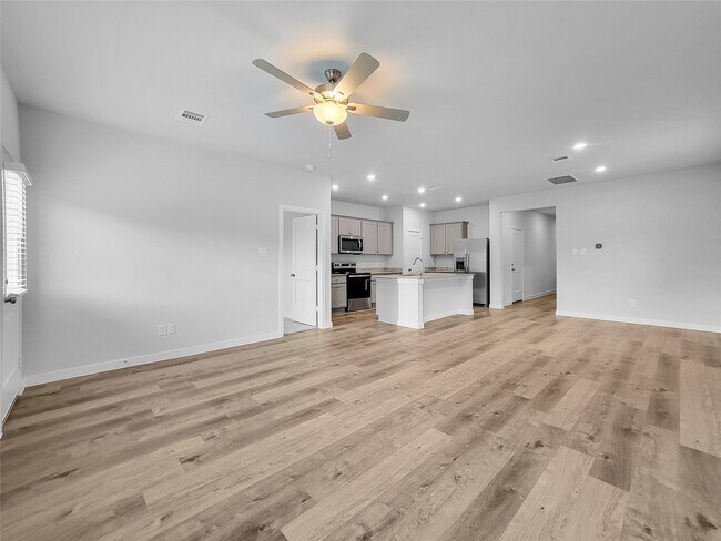 Photo - 10750 Red Flagstone Dr