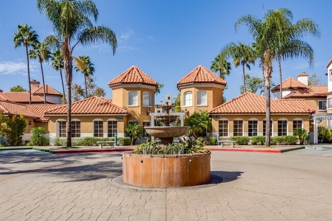 Building Photo - Spacious Remodeled Condo at River Colony C... Unit 6301