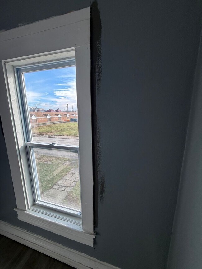 Photo - 316 W 10th St Unit 316 W 10th St  2