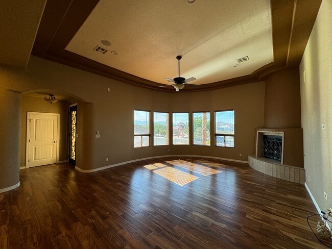 Photo - 682 La Melodia Dr