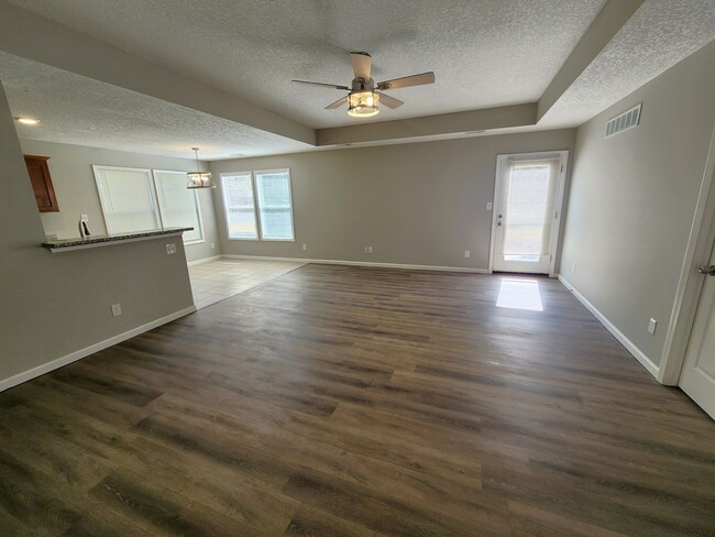 7110 SW Greenview Dr