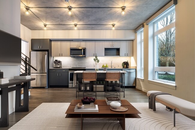 Building Photo - Axle