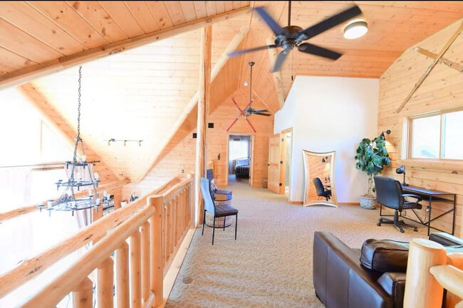 Photo - S3925 County Hwy BD Unit ID1369278P