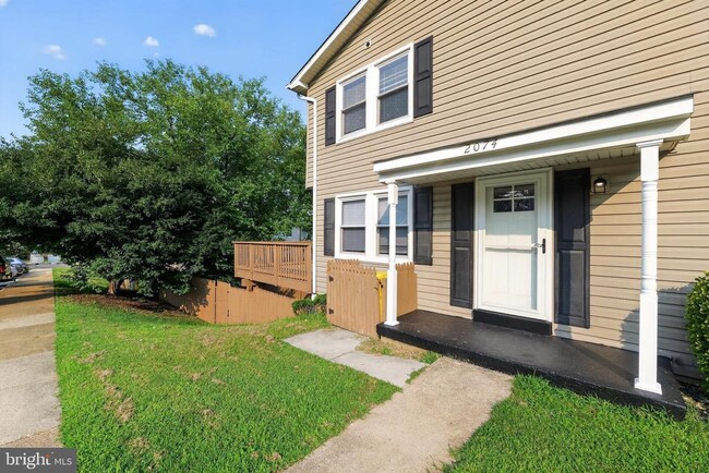 Photo - 2074 Lake Grove Ln