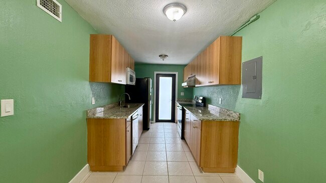 Photo - 4729 Myrtle Ln