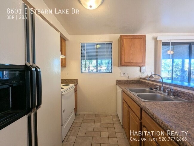 Photo - 8601 E Stearn Lake Dr