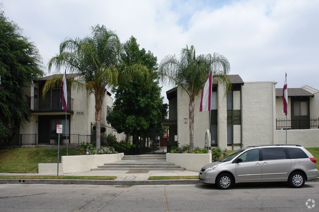 Photo - International Village Apartments