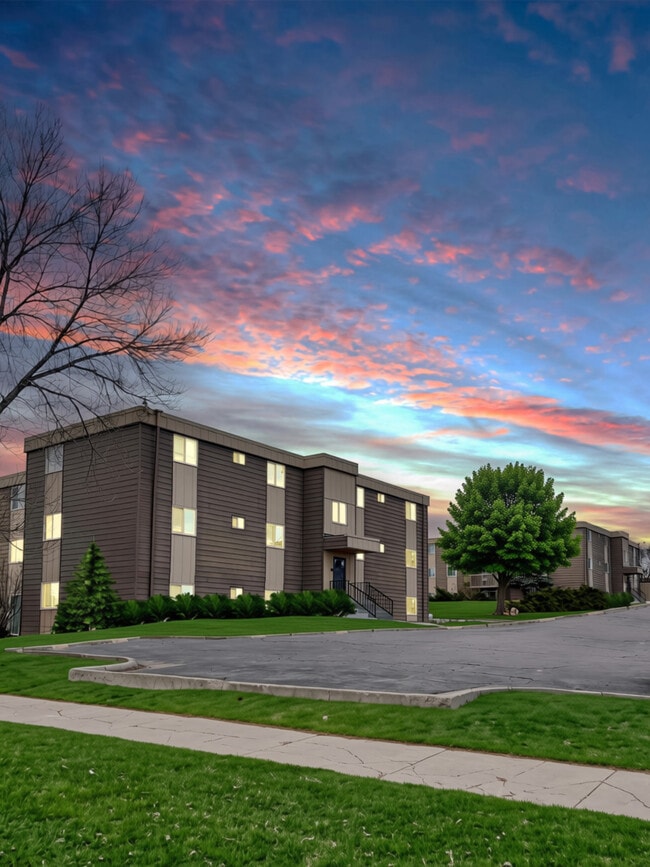 Badlands Apartments