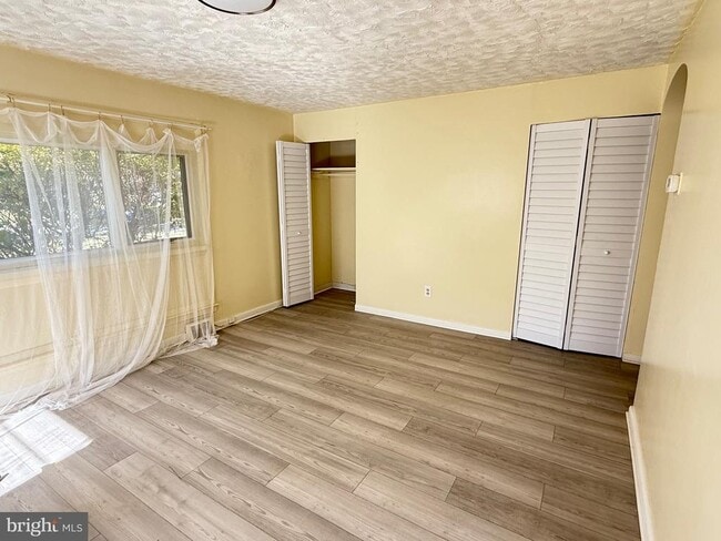 Building Photo - 557 Powderhorn Rd