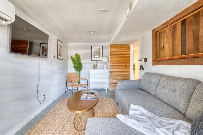 Photo - 1616 NW Northrup St Unit ID1309829P