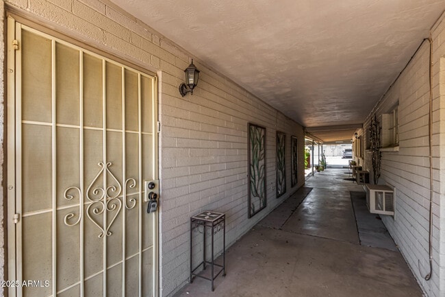 Photo - 3540 E Montecito Ave Unit 1