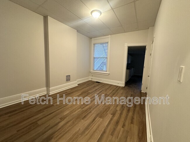 Photo - 117 S 10th St Unidad A1