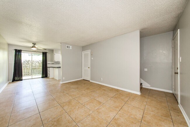 Photo - 2 Bedroom Apt. in Prime Location - Newly R...