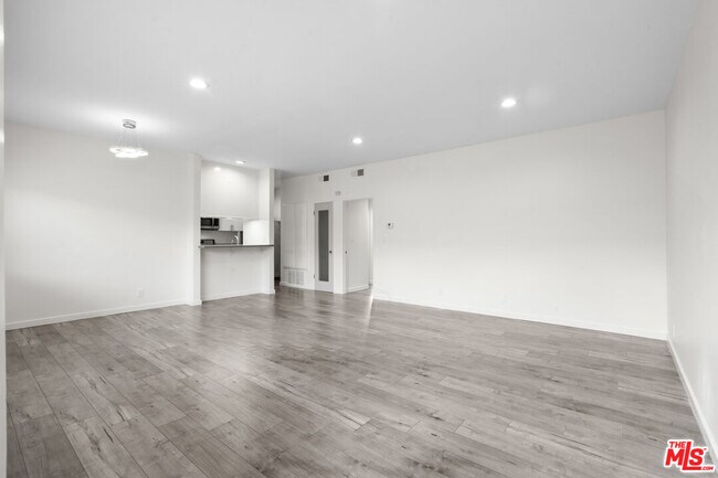 Photo - 424 Westmoreland Ave Unidad 306