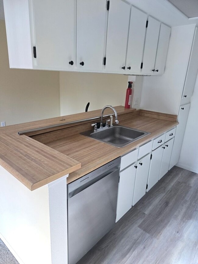 Photo - 7720 W 87th Dr