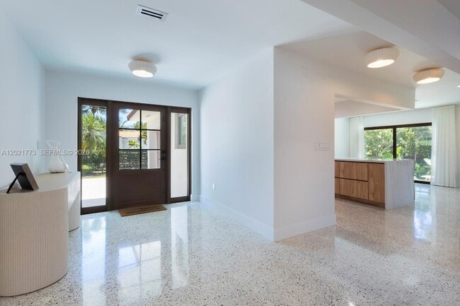 Photo - 1701 SW 23rd Terrace