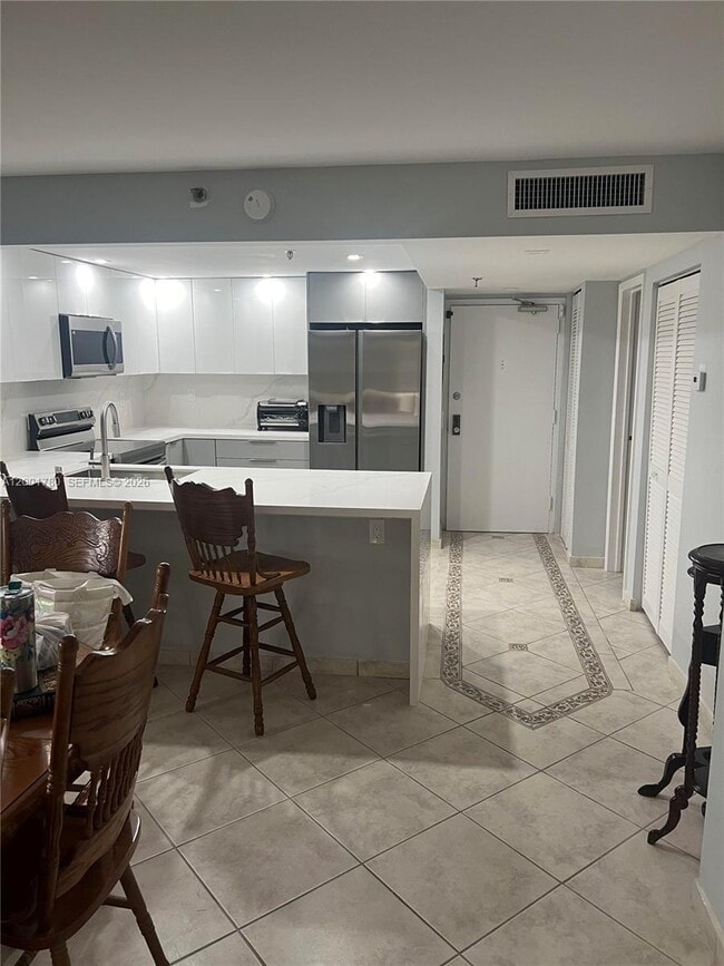 Photo - 2625 Collins Ave Unit 1101