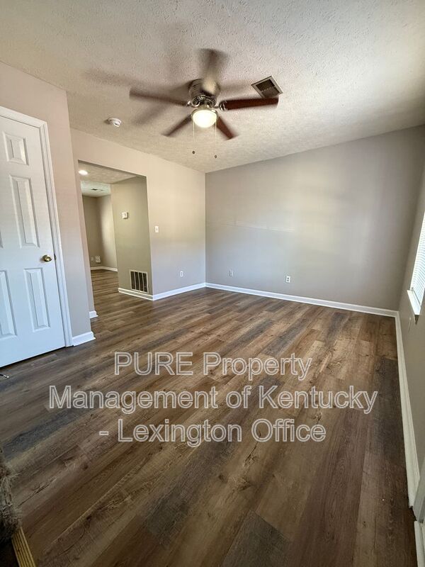 Photo - 1006 Brooklyn Blvd