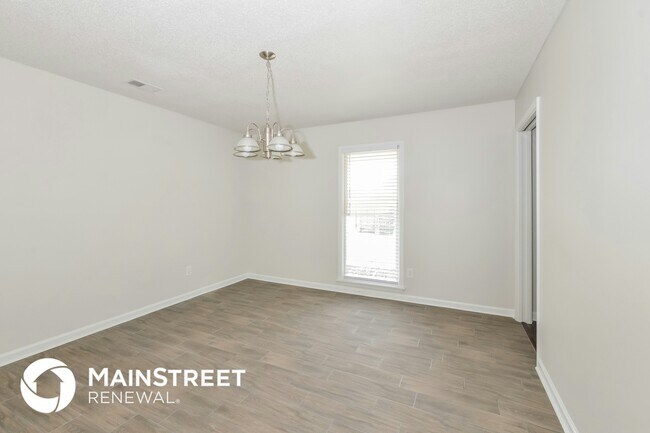 Photo - 8267 Post Creek Cove