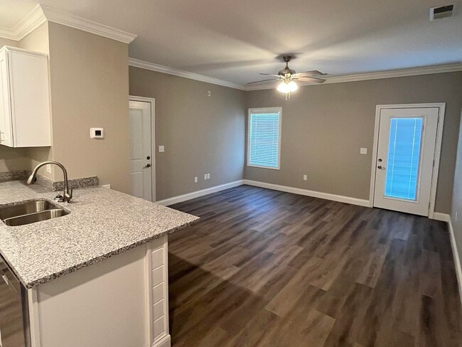 Photo - 361 Hillview Mls Blvd Unit 114