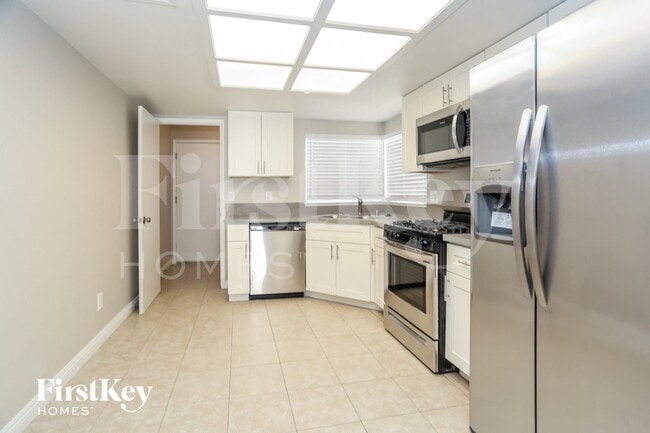 Photo - 6612 Wheelbarrow Peak Dr