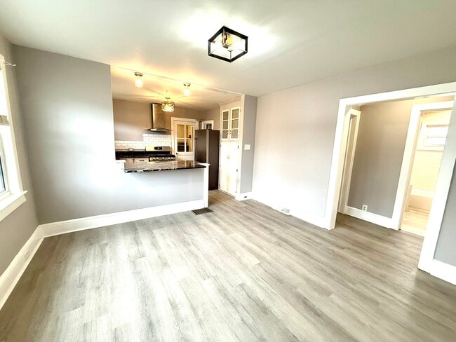 Photo - 519 N Lincoln Ave