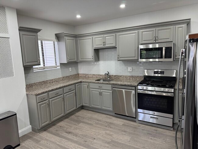 Photo - 7 Washburn Ter Unidad 1