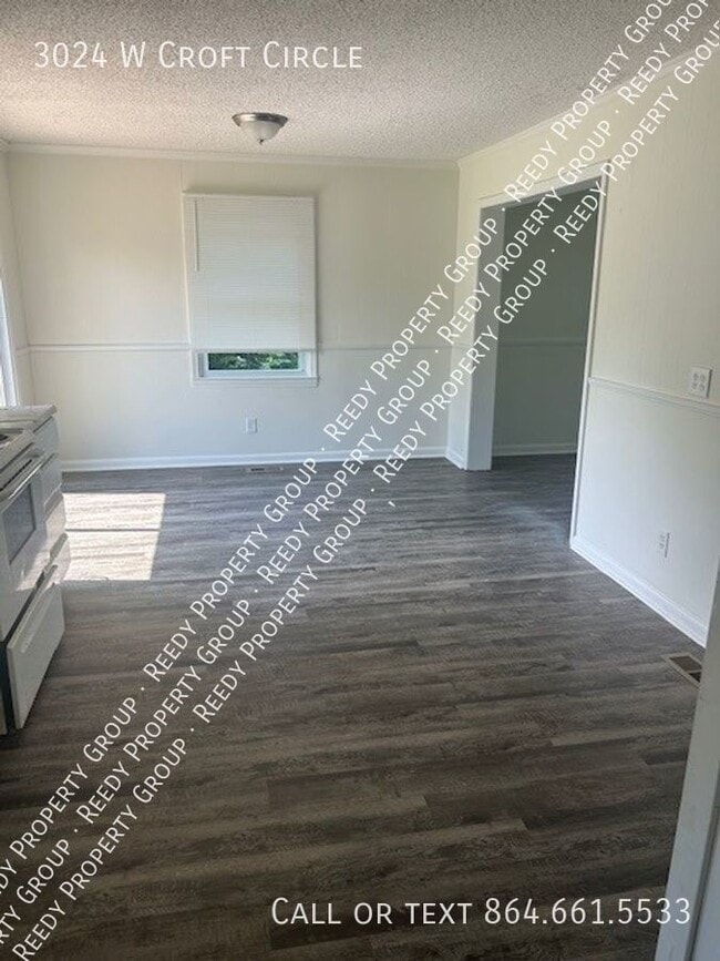 Photo - 3024 W Croft Cir