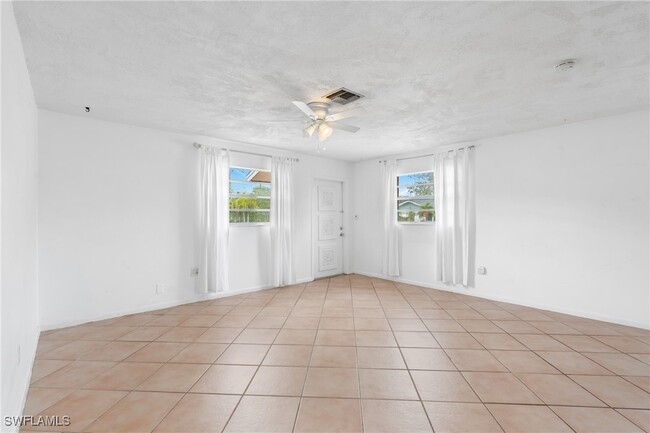 Photo - 4231 Mariner Ln